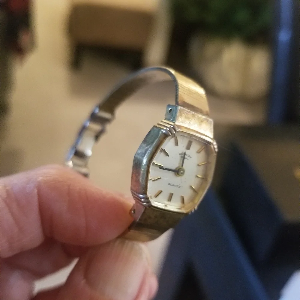 VINTAGE ROTARY WATCH - Picture 4 of 5